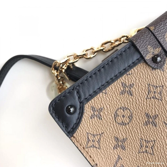 Frstbag ru TRUNK Louis Vuitton CHANELUTCH 0816